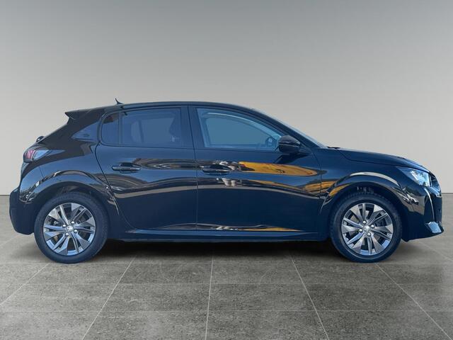 Peugeot e-208 Allure Pack EV 3-FASEN 50kWh 136pk | i-COCKPIT® | 180° CAMERA | APPLE CARPLAY / ANDROID AUTO | NAVI | CRUISE CONTROL | ISOFIX | FULL LED |