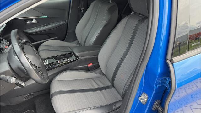 Peugeot e-208 EV Allure 50 kWh SOH 91% / Camera / Navigatie / DAB