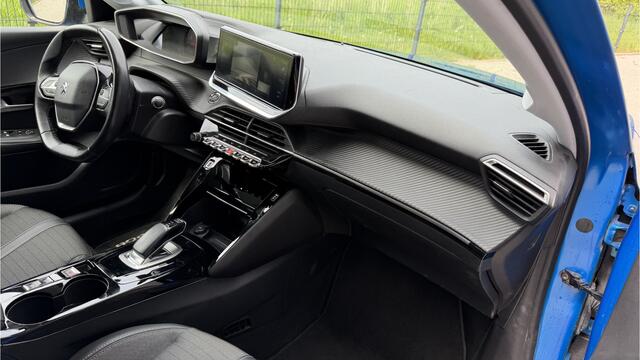 Peugeot e-208 EV Allure 50 kWh SOH 91% / Camera / Navigatie / DAB