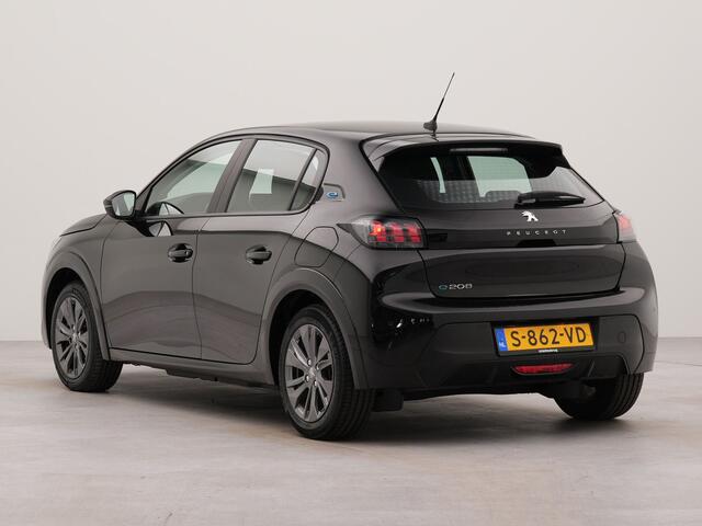 Peugeot e-208 EV Active Pack 50 kWh | SoH 97,1 % | Apple Carplay | Navigatie | Parkeersensoren achter | Connected services | Bluetooth |