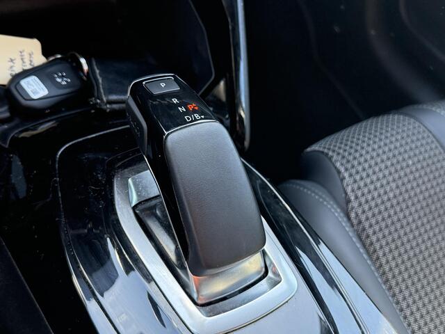 Peugeot e-208 EV GT Pack 50 kWh ALL-INRIJKLAARPRIJS/Navi/Camera/350KM Actieradius/Keyless entry en start