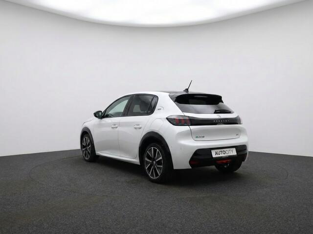 Peugeot e-208 GT PACK 350 50kWh Pano | Alcantara/Leder | Stoelverwarming | ACC