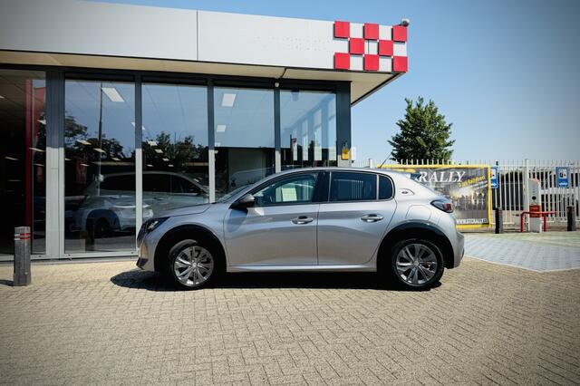 Peugeot e-208 EV Allure Pack 50 kWh / CAMERA / 3 FASE / APPLE + ANDROID