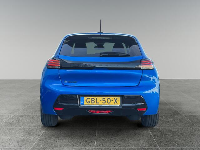 Peugeot e-208 Style EV 3-FASEN 50kWh 136pk | STOELVERW. | 16" LM-VELGEN | PARKEERHULP | NAVI | APPLE CARPLAY / ANDROID AUTO |