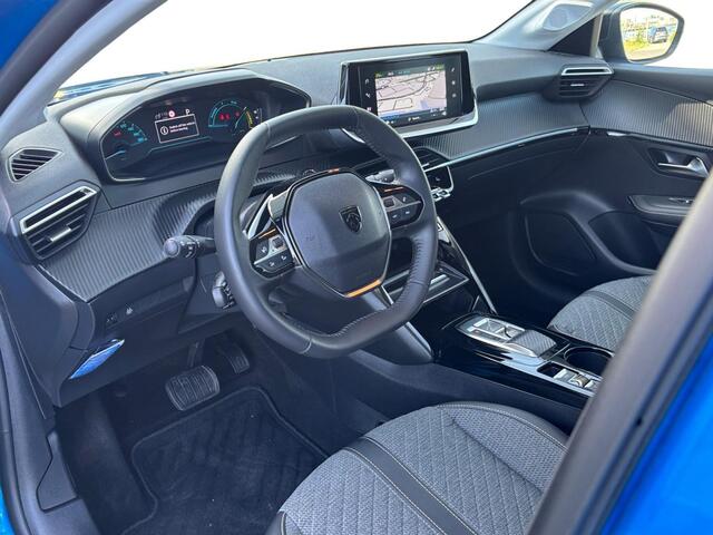 Peugeot e-208 Style EV 3-FASEN 50kWh 136pk | STOELVERW. | 16" LM-VELGEN | PARKEERHULP | NAVI | APPLE CARPLAY / ANDROID AUTO |