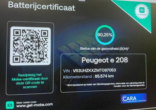 Peugeot e-208 Active Pack 50 kWh - Carplay, Navi, Cruise, SOH 90,25% LAAD NIET