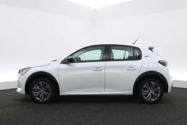 Peugeot e-208 Allure 50 kWh Camera l Navi l Keyless