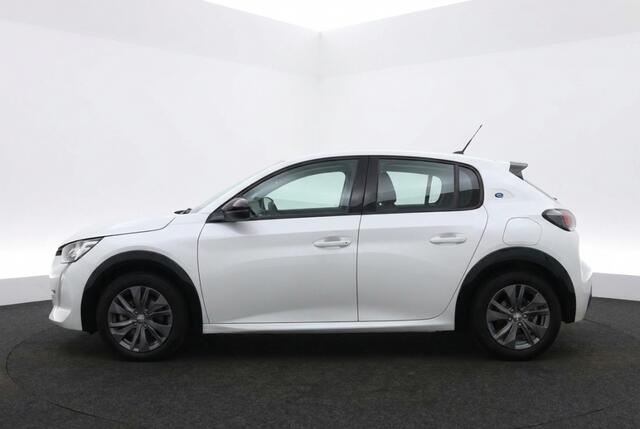 Peugeot e-208 Allure 50 kWh Camera l Navi l Keyless