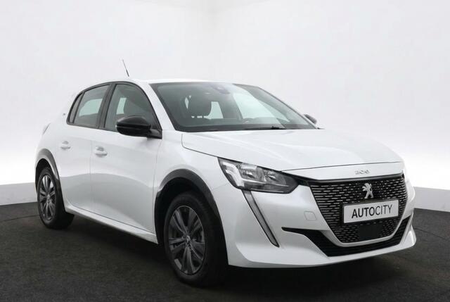 Peugeot e-208 Allure 50 kWh Camera l Navi l Keyless