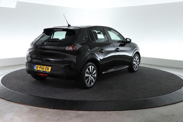 Peugeot e-208 EV Active 50 kWh | CARPLAY | CAMERA | CRUISE |