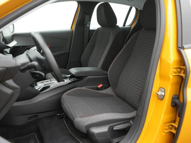 Peugeot e-208 EV Active 50 kWh Automaat Bj 2022 Km 70.000 Dealer onderhouden