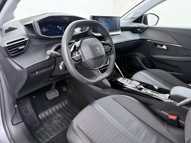 Peugeot e-208 EV 5Drs Allure Pack 50kWh SOH 90% 360°Camera Stoelverwarming 3D-Navi Ecc Pdc Apple Carplay Android Auto Keyless Cruise Control Regen-Lichtsensor Privacy Glas Lmv Led Lane Assist Isofix DAB Bluetooth