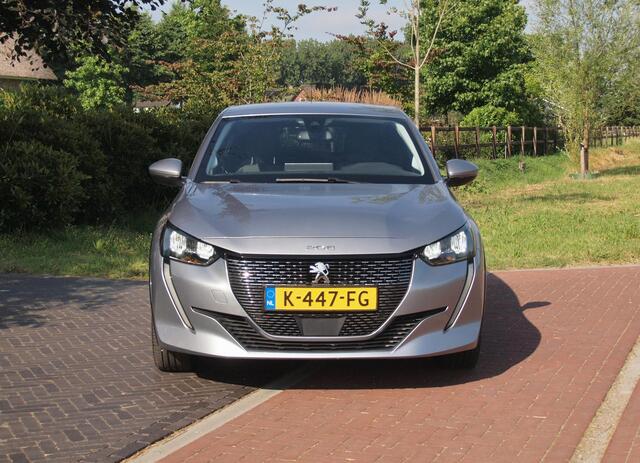 Peugeot e-208 EV Allure 50 kWh | Camera | Apple Carplay | Navi | DAB | Cruise Control |