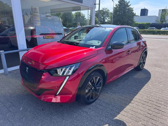 Peugeot e-208 EV GT 50 kWh