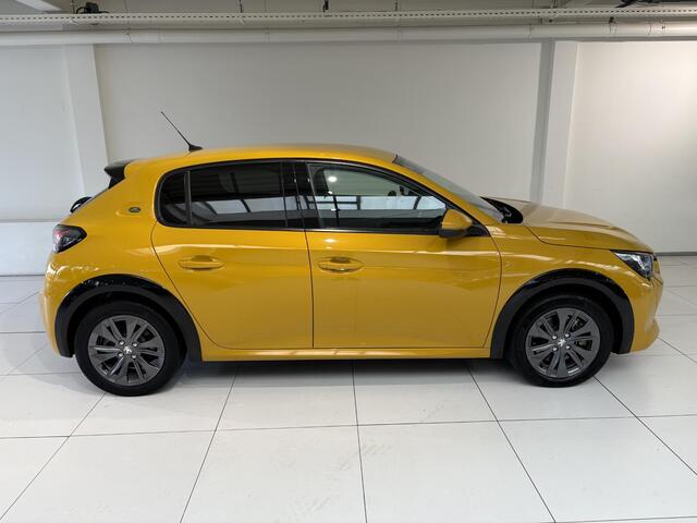 Peugeot e-208 EV Allure Pack 50 kWh | Apple Carplay/Android Auto | Camera