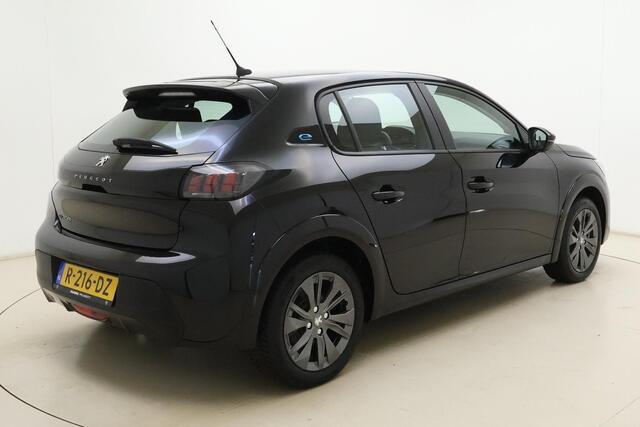 Peugeot e-208 EV Active Pack 50 kWh | Lichtmetalen velgen | Parkeerhulp achter | SOH 92,31% |