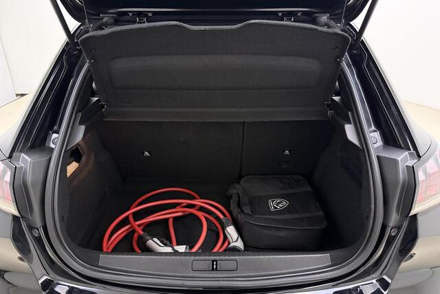 Peugeot e-208 EV Active Pack 50 kWh | Lichtmetalen velgen | Parkeerhulp achter | SOH 92,31% |