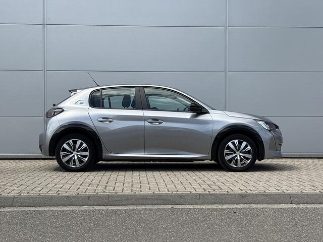 Peugeot e-208 EV Active 50 kWh | Parkeerhulp | Cruise Control | Apple Carplay/Android Auto