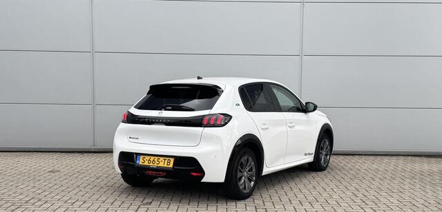 Peugeot e-208 EV Allure 50 kWh | Parkeersensoren | Navi | Cruise Control