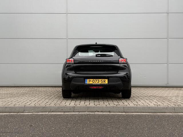 Peugeot e-208 EV Active Pack 50 kWh | Stoelverwarming | Navigatie | Parkeerhulp | Apple Carplay/Android Auto