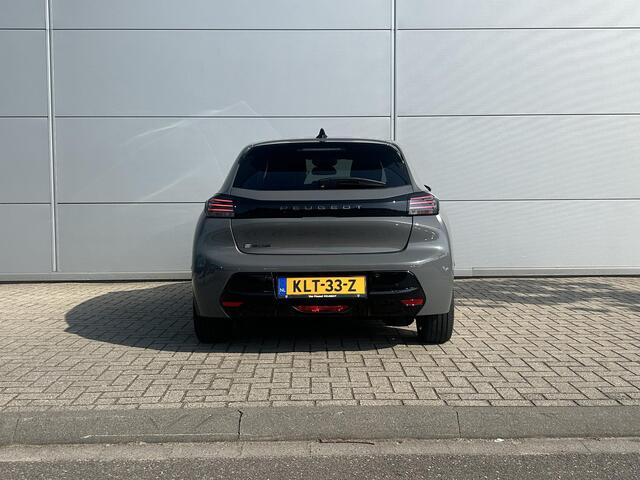 Peugeot e-208 EV Allure 51 kWh | Navigatie | Warmtepomp | 3-Fase lader | Camera | Apple Carplay/Android Auto