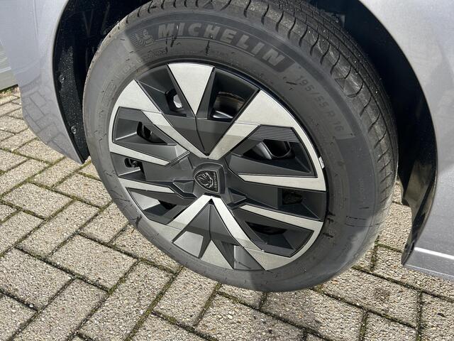 Peugeot e-208 EV Business 51 kWh | Navigatie | Cruise Control | Camera | Apple Carplay/Android Auto