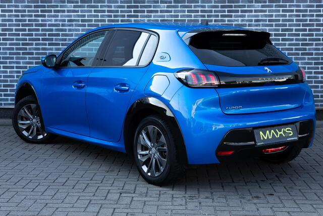 Peugeot e-208 EV Allure Pack 50 kWh | Achteruitrijcamera | Parkeersensoren | LED Koplampen | Lichtmetalen Velgen | Cruise Control Adaptief | Navigatie | Apple Carplay | Android Auto | Climate Control