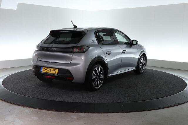 Peugeot e-208 EV GT 350 50 kWh | PANO-DAK | CARPLAY | CAMERA |