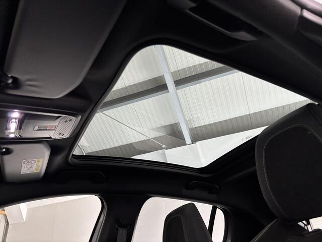 Peugeot e-208 EV GT 350 50 kWh | PANO-DAK | CARPLAY | CAMERA |