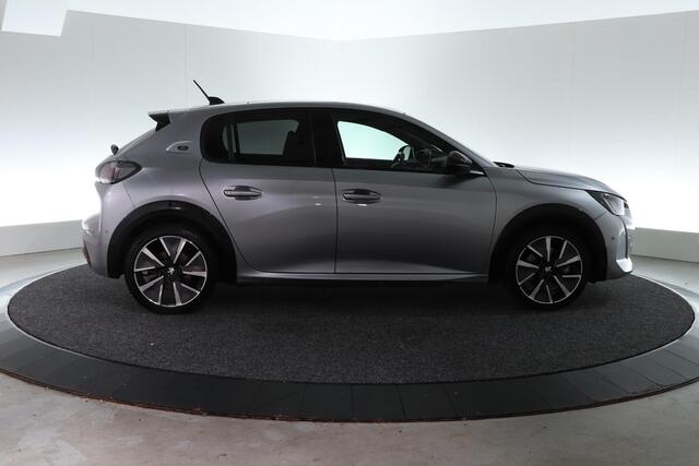 Peugeot e-208 EV GT 350 50 kWh | PANO-DAK | CARPLAY | CAMERA |