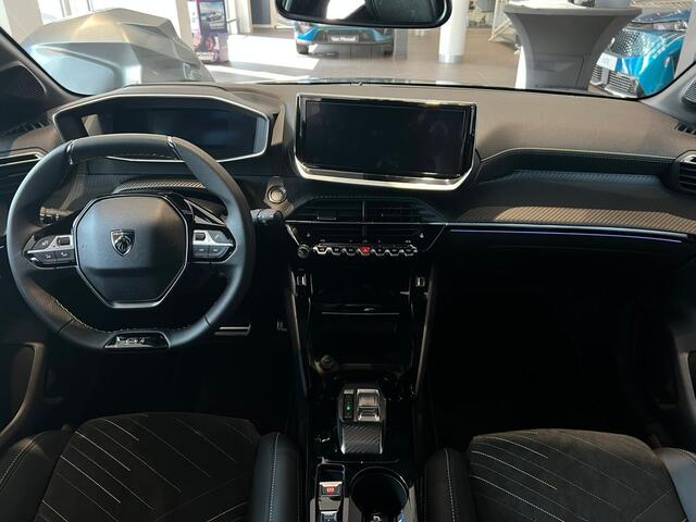 Peugeot e-208 EV GT Avantage 51 kWh | AUTOMAAT | 360 Camera | Elektrische bestuurdersstoel met massagefunctie | Keyless Entry