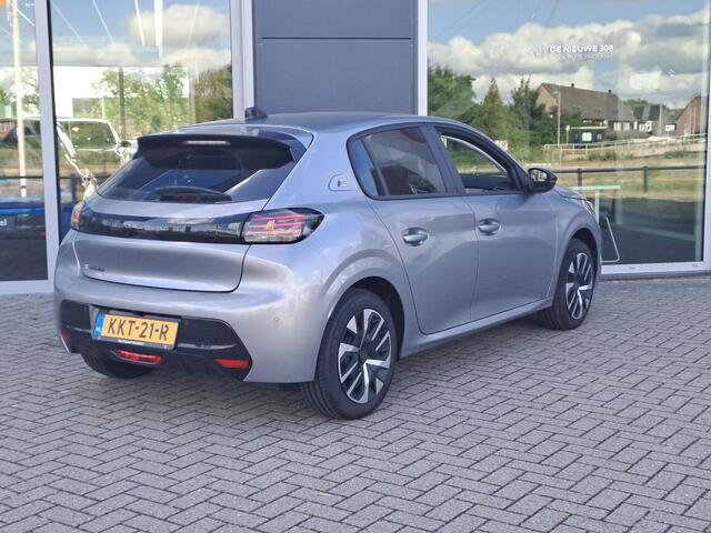 Peugeot e-208 EV Business 51 kWh