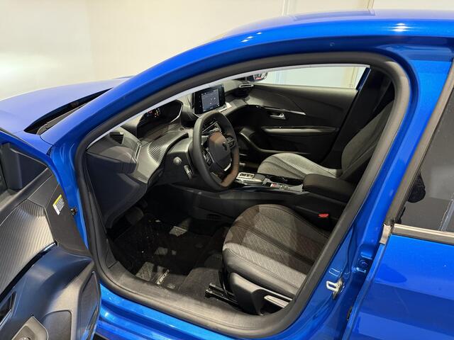 Peugeot e-208 E-Style | Stoelverwarming | Apple Carplay & Android Auto | Parkeersensoren |