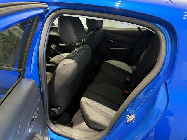 Peugeot e-208 E-Style | Stoelverwarming | Apple Carplay & Android Auto | Parkeersensoren |