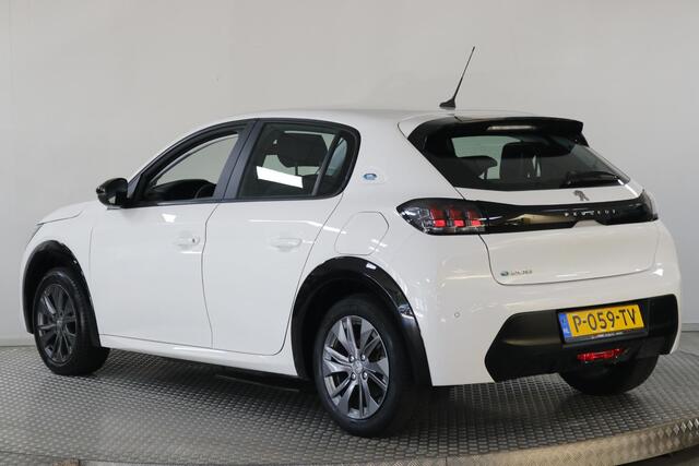 Peugeot e-208 EV Active Pack 50 kWh Clima | Cruise | Carplay | Lichtmetaal | Bluetooth.