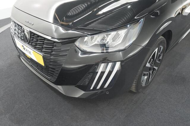 Peugeot e-208 EV Allure 50 kWh | 98,9% SOH | 11 KW Lader | Navigatie | Parkeersensoren