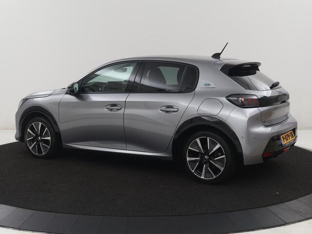 Peugeot e-208 EV GT 350 50 kWh | SOH 92,2% | Half leder | Stoelverwarming | Navigatie | Climate control | Carplay | Camera | Park assist