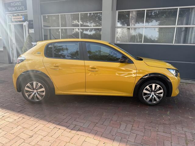 Peugeot e-208 EV Active 50 kWh Automaat Bj 2022 Km 70.000 Dealer onderhouden
