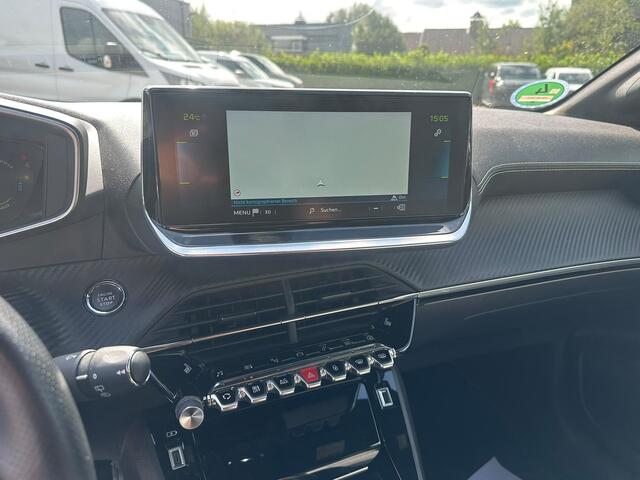 Peugeot e-208 EV GT Pack 50 kWh | Panoramadak | Stoelverwarming | Achteruitrijcamera | ACC inclusief Stop&Go-functie