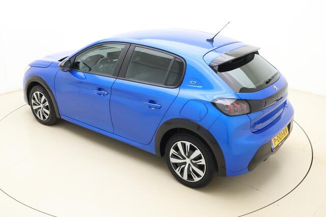 Peugeot e-208 EV Active 50 kWh 88,31% SOH l Navigatie l Stoelverwarming l Bluetooth l Apple Carplay & Android Auto l DAB l LED l PDC achter