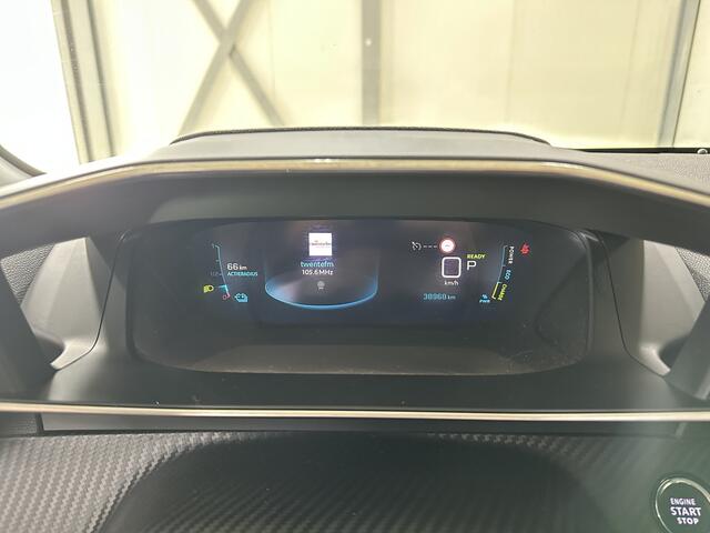 Peugeot e-208 EV Allure Pack 50 kWh | Stoelverwarming | Navi | Camera | Parelmoerwit