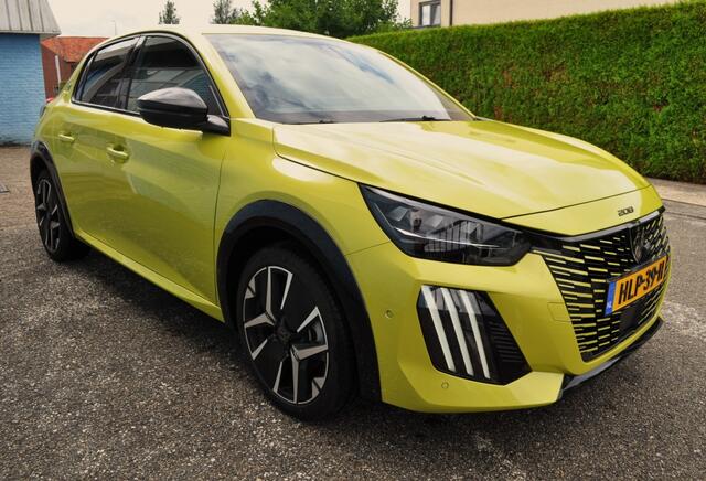 Peugeot e-208 GT 51 kWh elek stoel+verw+mass navi adcrc Cam v+a