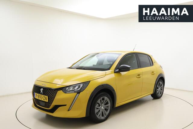 Peugeot e-208 EV Allure Pack 50 kWh | Achteruitrijcamera | Parkeersensoren | Keyless start | Climate control | Apple carplay/Android auto | Airco