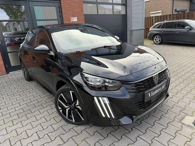 Peugeot e-208 EV GT Avantage 51 kWh | Pano | Massage | Warmtepomp