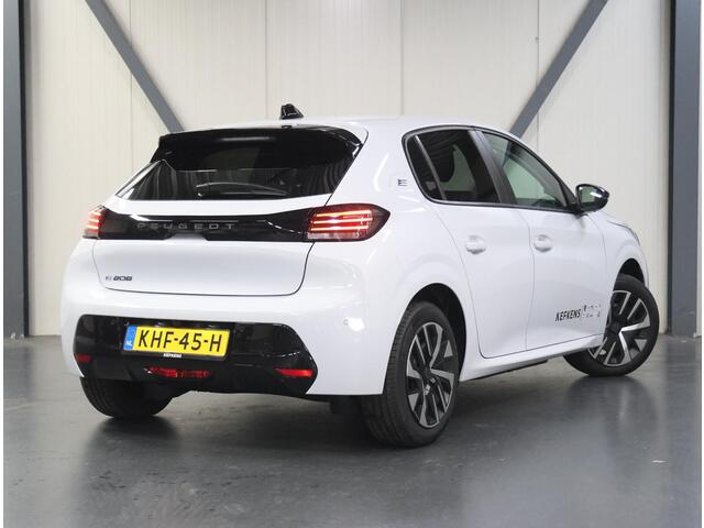Peugeot e-208 EV Allure 51 kWh 156PK | 1ste eigenaar | AppleCarplay/AndroidAuto | FULL LED | Lederen Stuurwiel | Climate Control | Cruise Control | Isofix | Privacy Glass | Parkeersensoren |