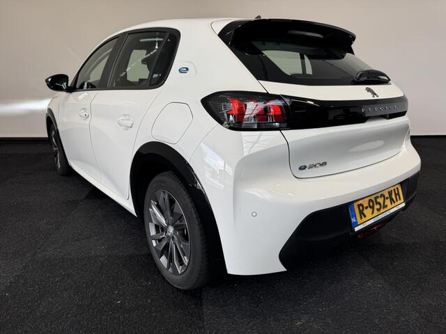 Peugeot e-208 50Kwh SOH 98% | Carplay | Parkeersensor | Cruise Control