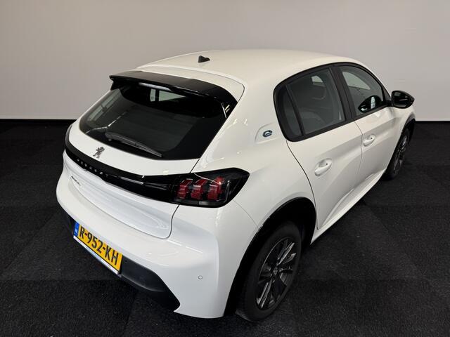 Peugeot e-208 50Kwh SOH 98% | Carplay | Parkeersensor | Cruise Control