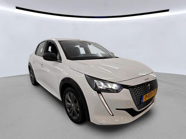 Peugeot e-208 EV Active Pack 50 kWh / Navigatie / Cruise Control / Parkeersensoren