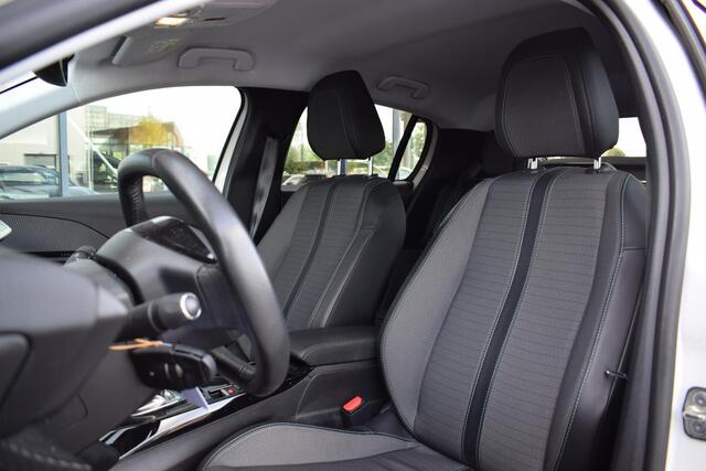 Peugeot e-208 EV Active 50 kWh | SOH: 92,3% | Apple CarPlay | Half Leer | Sportstoelen | Cruise