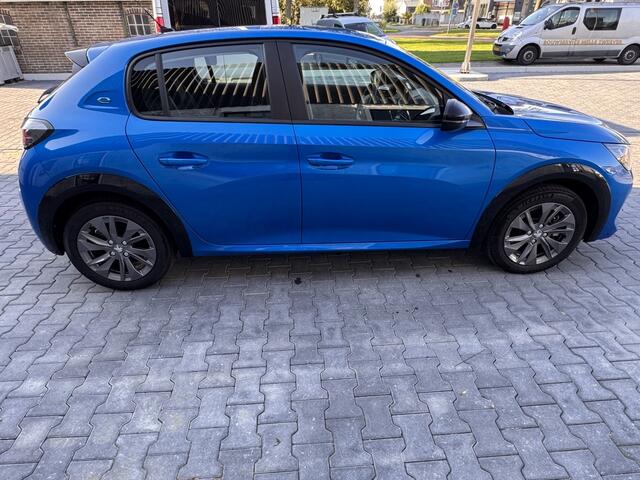 Peugeot e-208 Active Pck 50 kWh *SOH 96,38%*